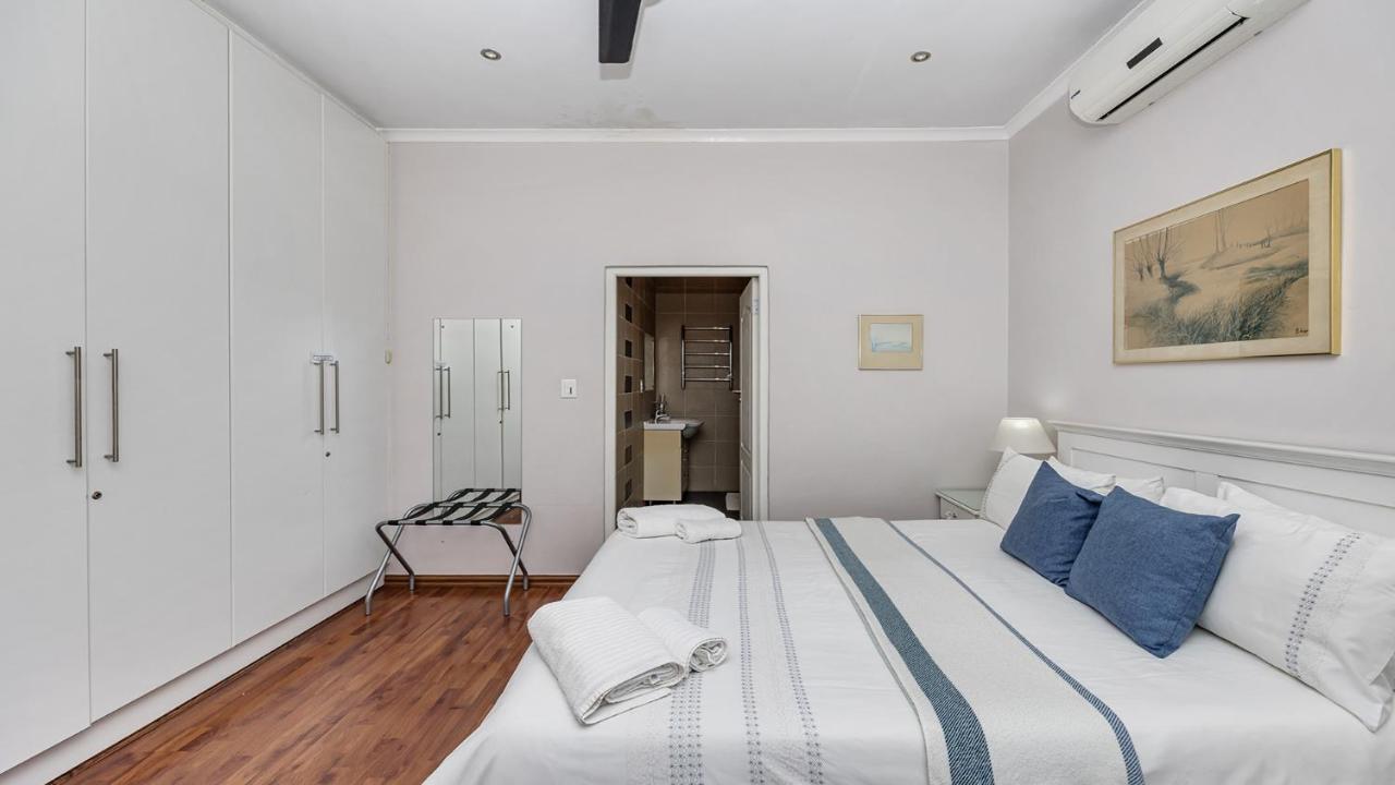 Anchor Bay Workation Hotel Kaapstad Buitenkant foto