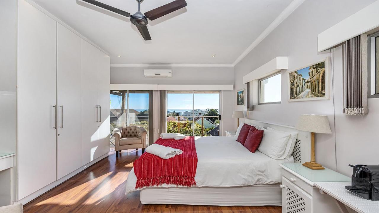Anchor Bay Workation Hotel Kaapstad Buitenkant foto